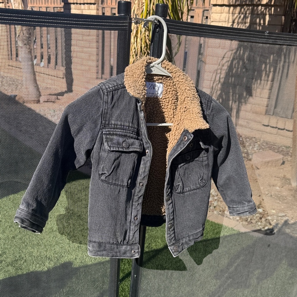 Zara Black Denim Jacket with Brown Sherpa